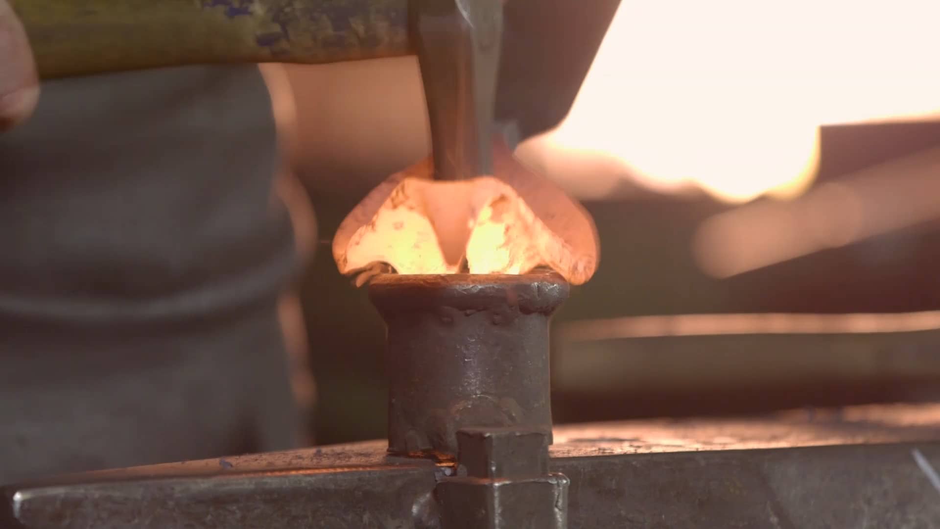 Fertigung eines Schildes